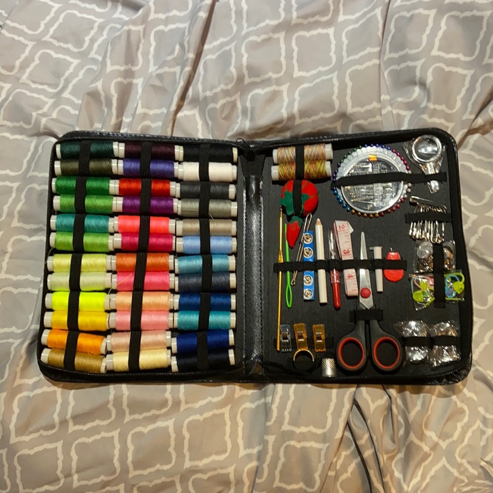 Sewing kit